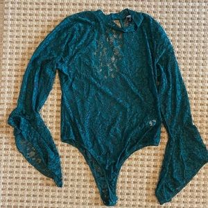 Green lace bodysuit with flared sleeves
